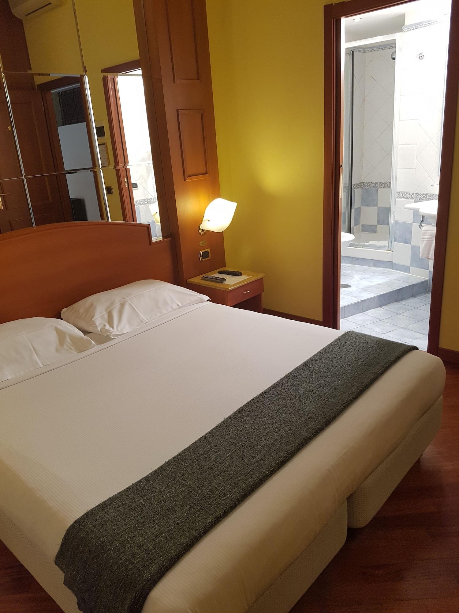 69 Manin Street Hotel Рим Екстериор снимка