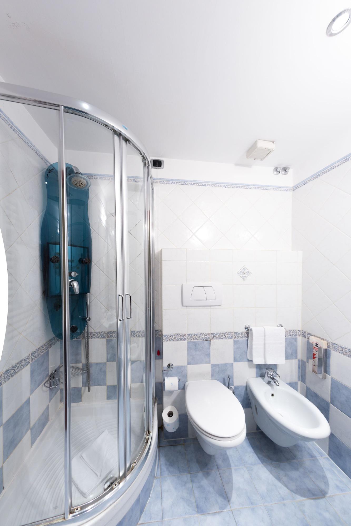 69 Manin Street Hotel Рим Екстериор снимка