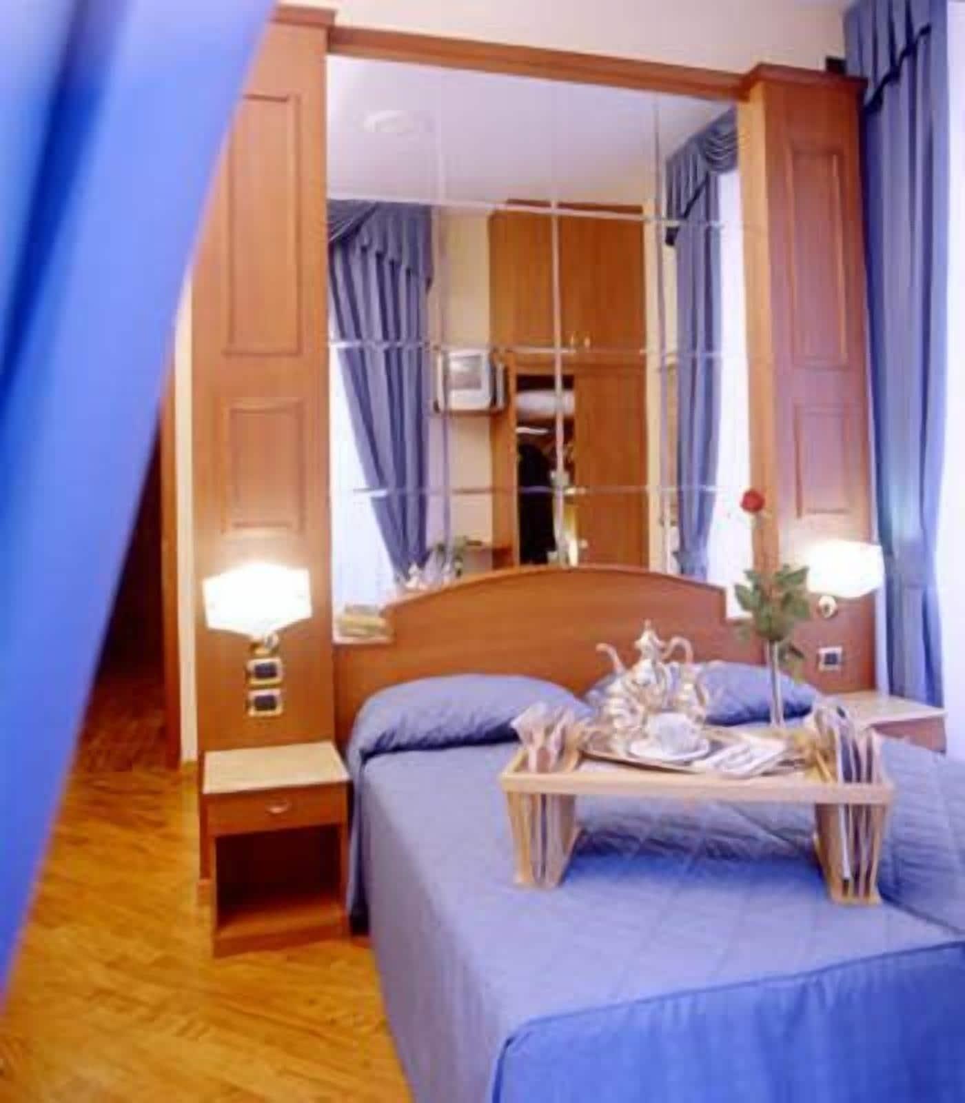 69 Manin Street Hotel Рим Екстериор снимка