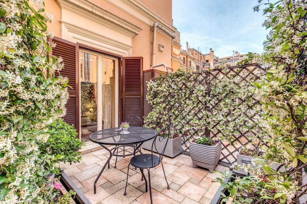 69 Manin Street Hotel Рим Екстериор снимка