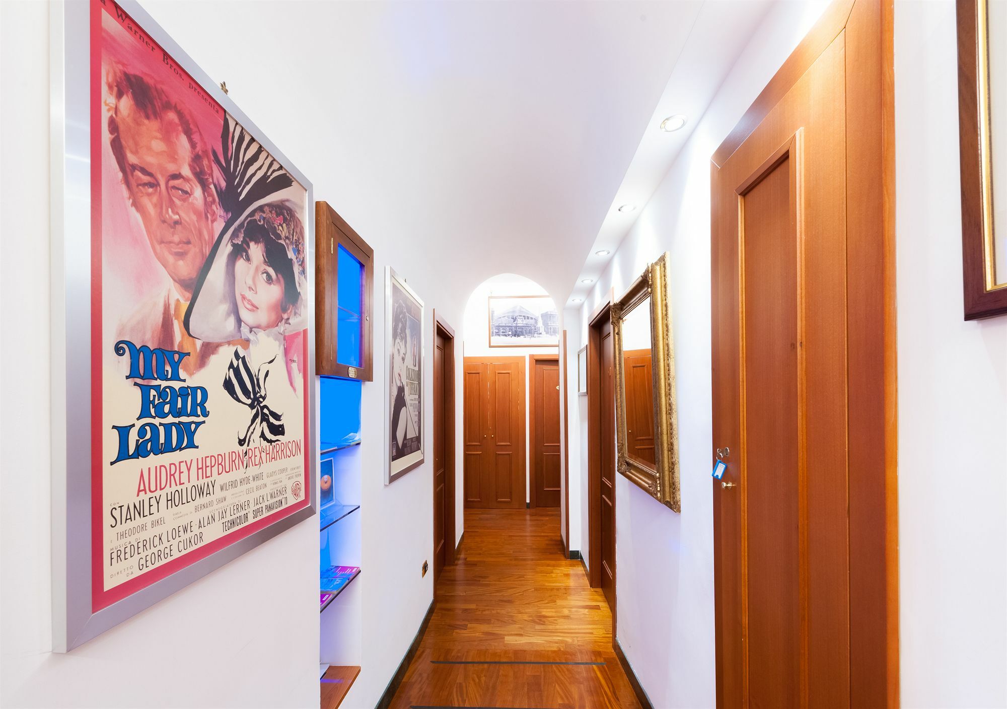 69 Manin Street Hotel Рим Екстериор снимка